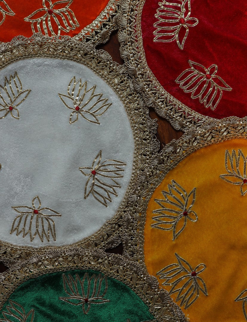 Round Placement Mat (9 inch)