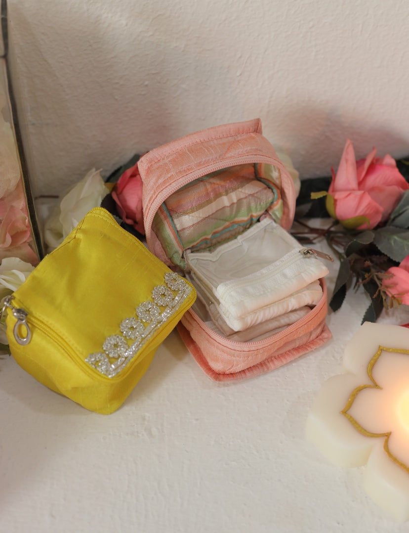 The 3.5″ × 3.5″ Square (Solitaire Kit)